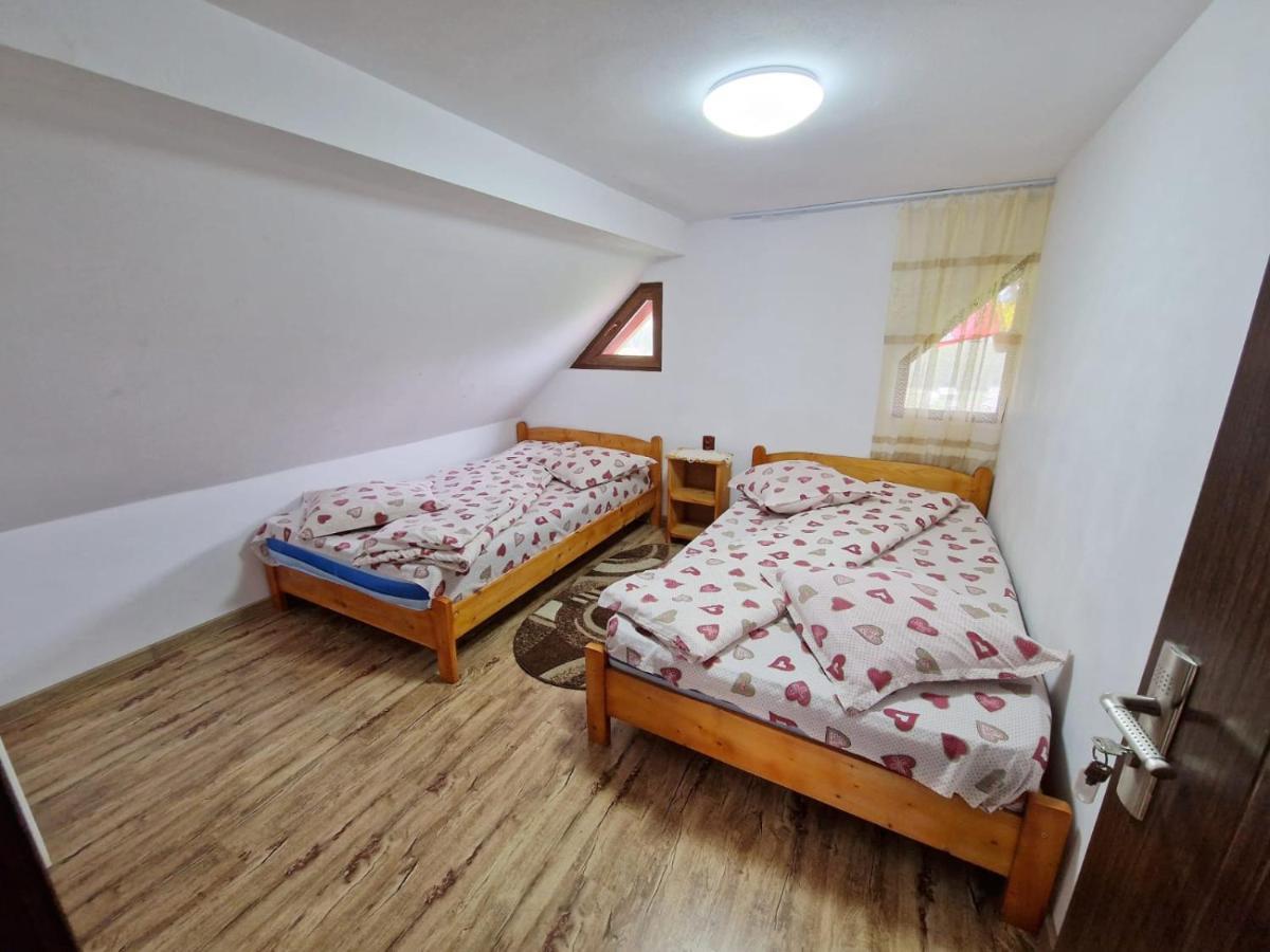 Lodge Poiana Dealul Frumos Gîrda de Sus