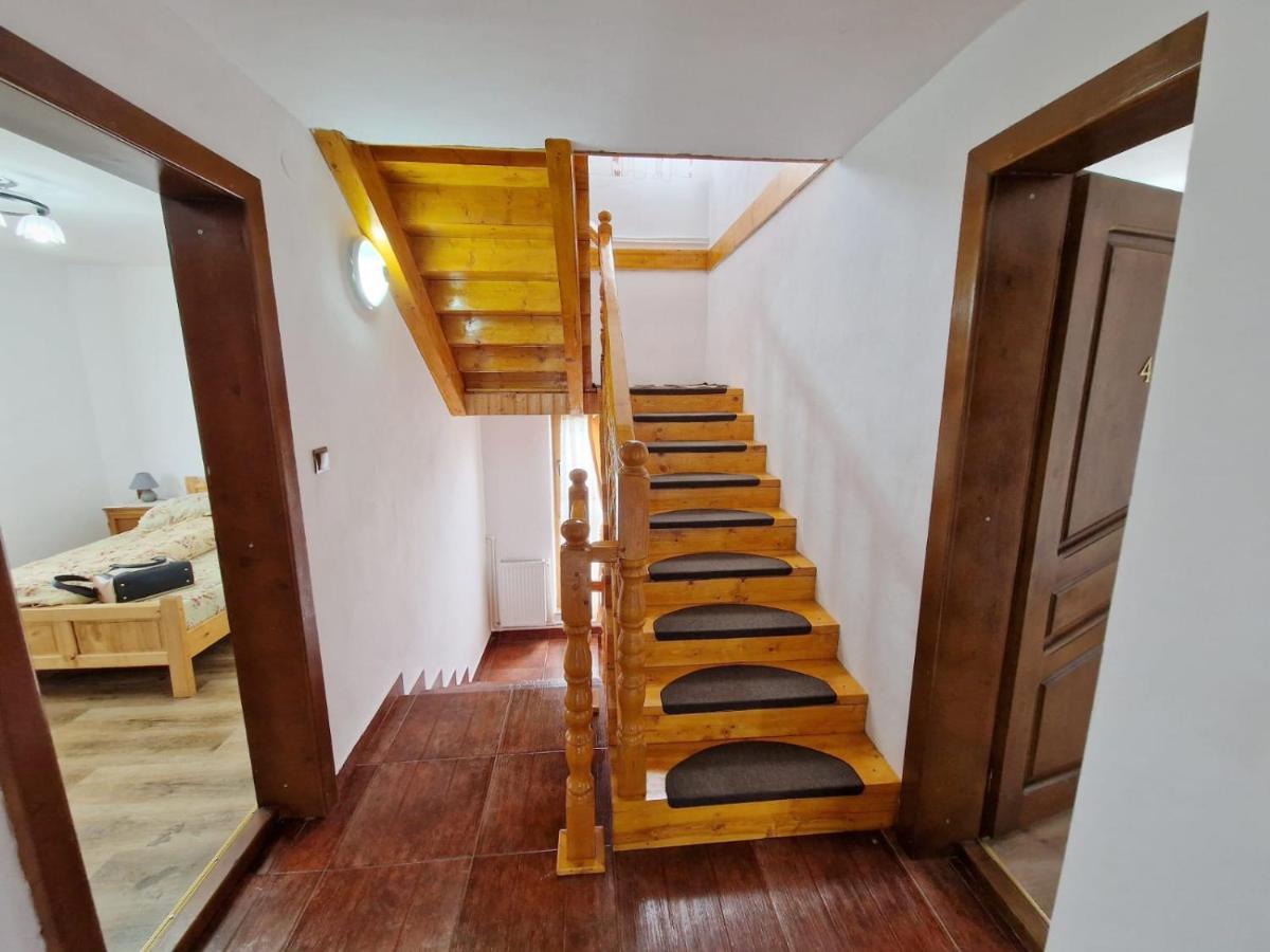 Lodge Poiana Dealul Frumos Gîrda de Sus