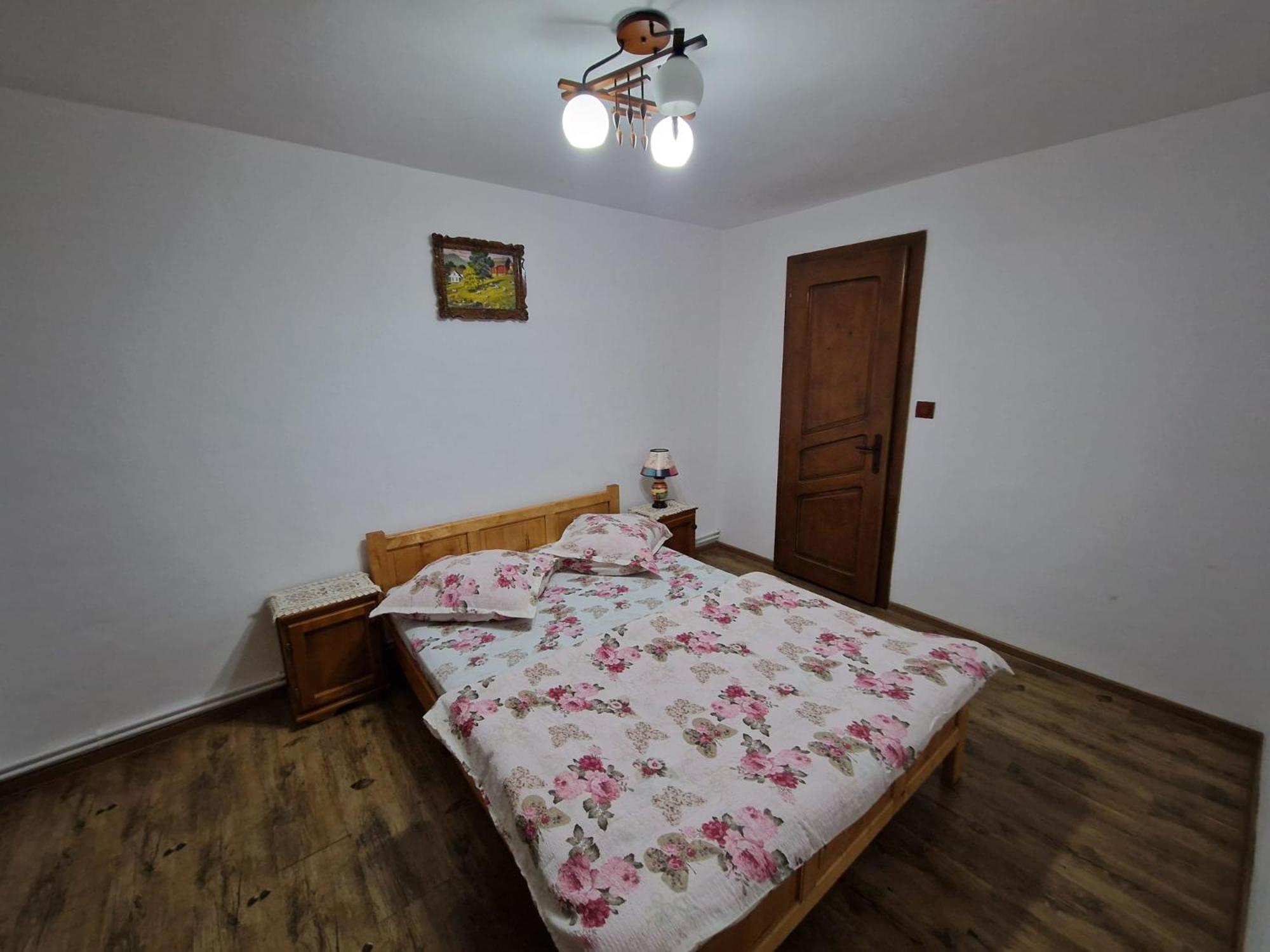 Poiana Dealul Frumos Gîrda de Sus